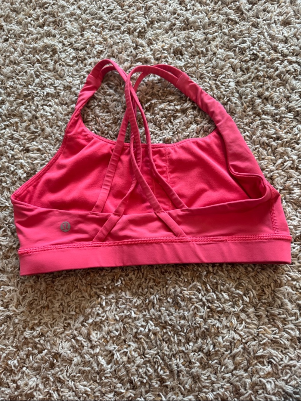 lululemon athletica- Energy Bra - Hot Pink
